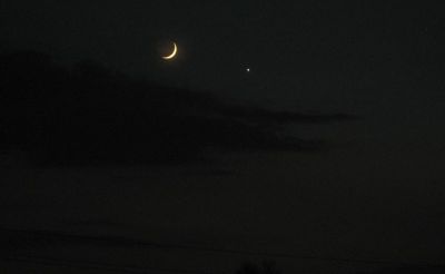 Венера и Луна 
16 мая 2010 г.
