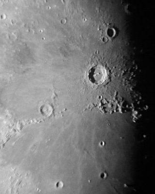 Кратер Коперник
24 апреля 2010 г.
