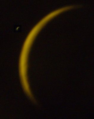 Серпы Луны и Венеры в одном масштабе
Конец февраля 2009 г.
