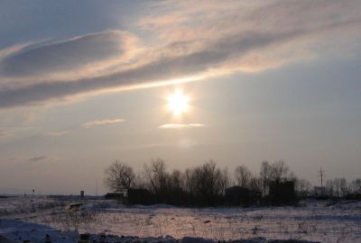 Общий план полного солнечного затмения 29 марта 2006 г.
Алтайский край, близ с. Новотырышкино
