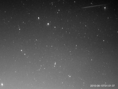 Метеор потока Персеид
в Малой Медведице
13 августа 2010 г.
