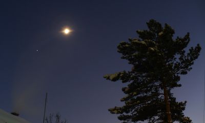 Сближение Юпитера и Луны 13 декабря 2010 г.
