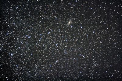 Туманность Андромеды и галактика Треугольника
