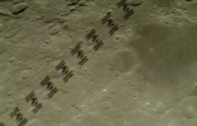Прохождение МКС по диску Луны
14.10.2011 17-08UT
http://www.youtube.com/watch?v=cKaoqZ7pECw
